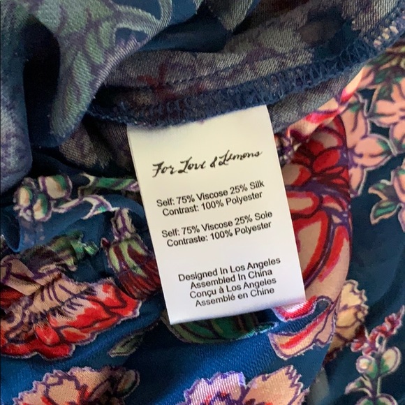 FL&L Flora Button Back Blouse - Picture 5 of 8